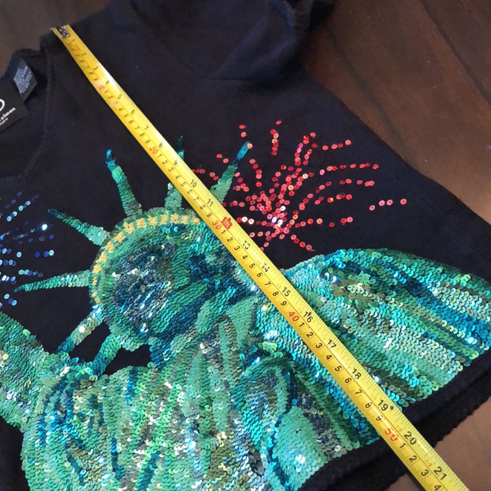 🗽Michael Simon Lady Liberty Fireworks sequins knit short sleeve v-neck sweater - Picture 9 of 10